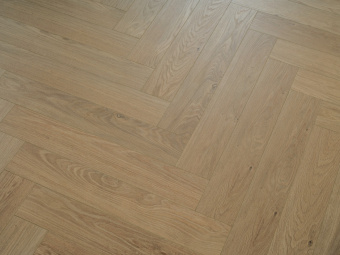 514 Дуб Лестер